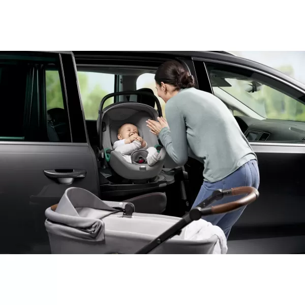 Römer Autosedačka Baby-Safe iSense