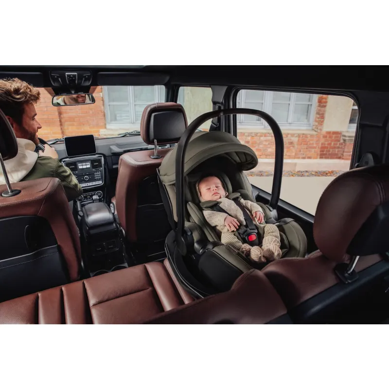 Römer Autosedačka set Baby-Safe Pro + Vario Base 5Z + autosedačka Dualfix 5z Lux