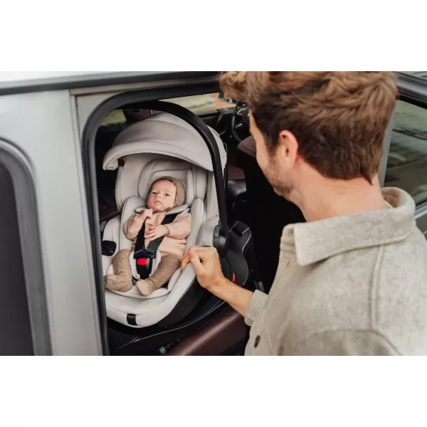 Römer Autosedačka set Baby-Safe Pro + Vario Base 5Z + autosedačka Dualfix 5z Lux + letní potah ZDARMA