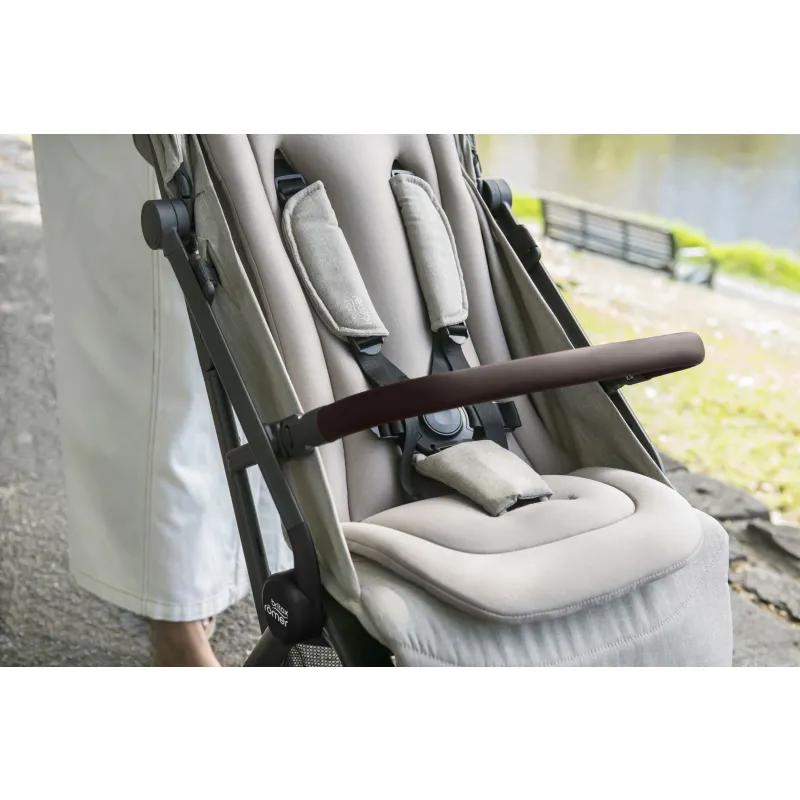Britax Kočárek FLYLITE