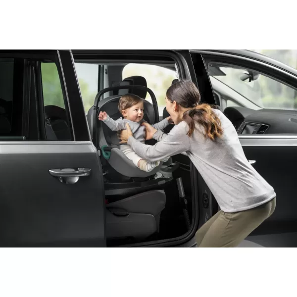 Römer Autosedačka Baby-Safe iSense