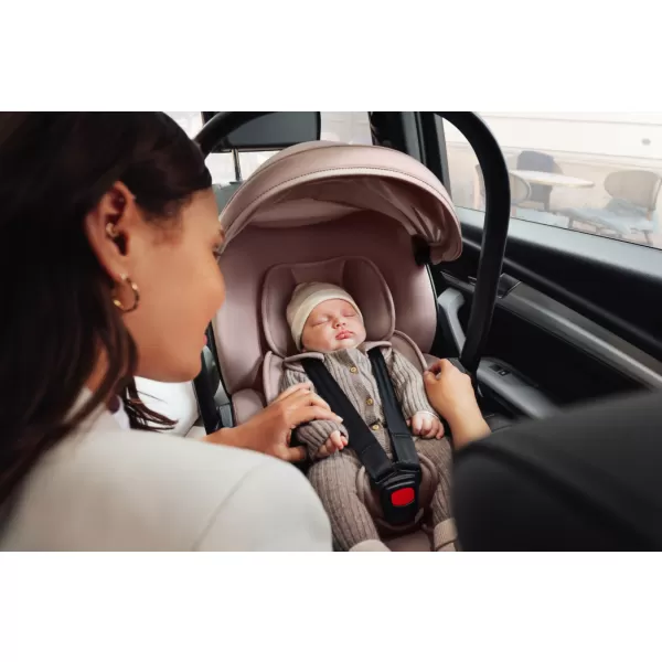 Römer Autosedačka Baby-Safe Pro + letní potah ZDARMA