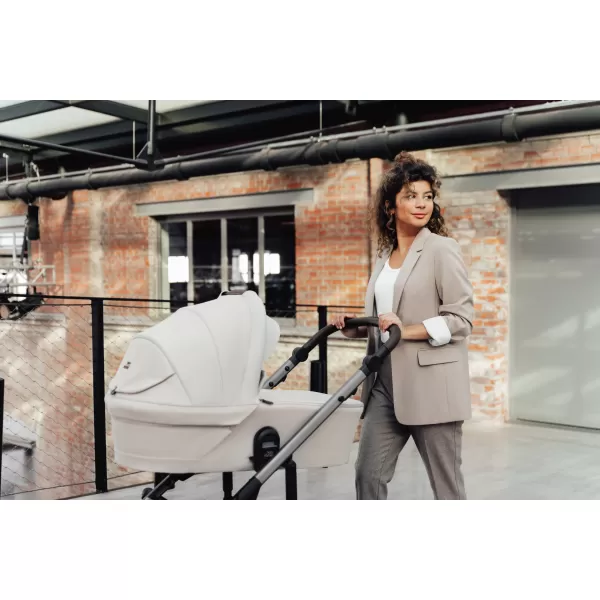 Britax Set kočárek Smile 5Z + hluboká korba